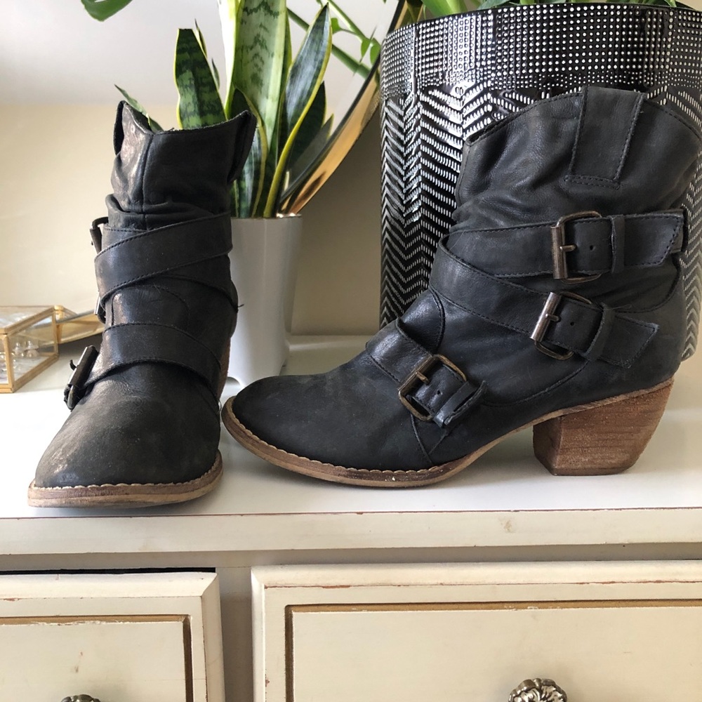 Black leather multi strap bootie w/ wood heel